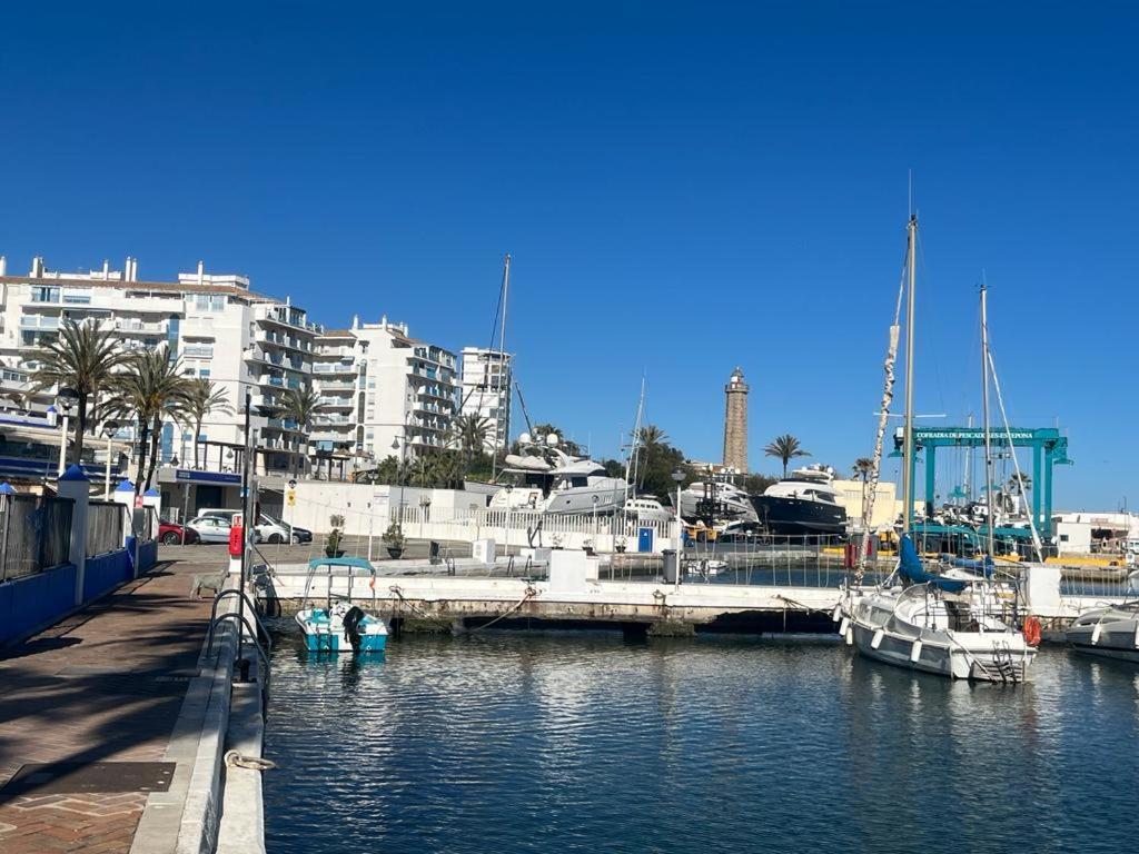 Lyrioshomes Precioso Apartamento Puerto De エステポナ エクステリア 写真
