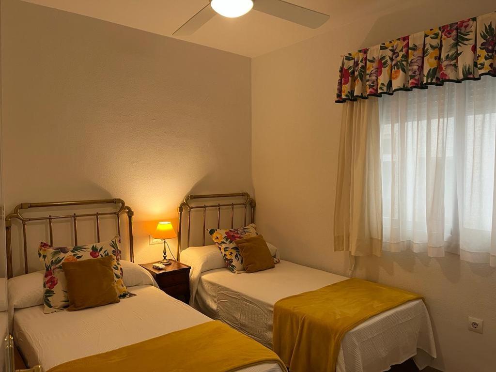 Lyrioshomes Precioso Apartamento Puerto De エステポナ エクステリア 写真